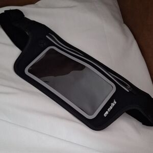 Marika Black Running Waist Pack with Clear Phone Window